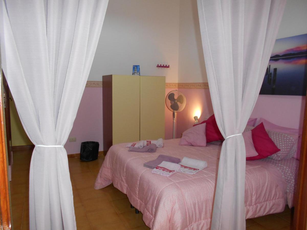 Robby'S House Bed & Breakfast Vico Equense Exterior foto